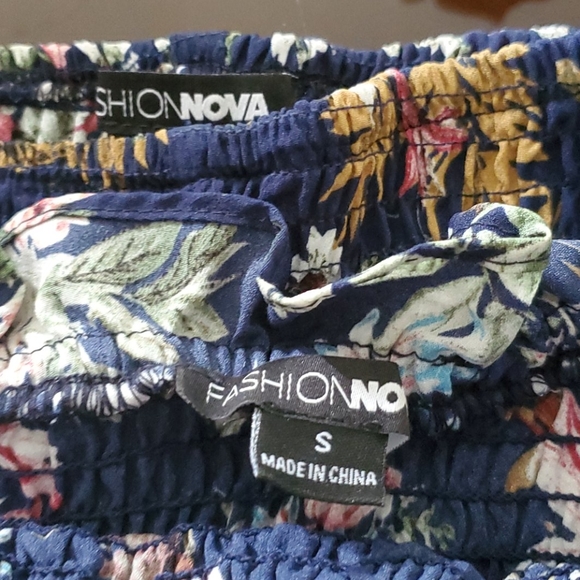 Small - Picture 4 of 6